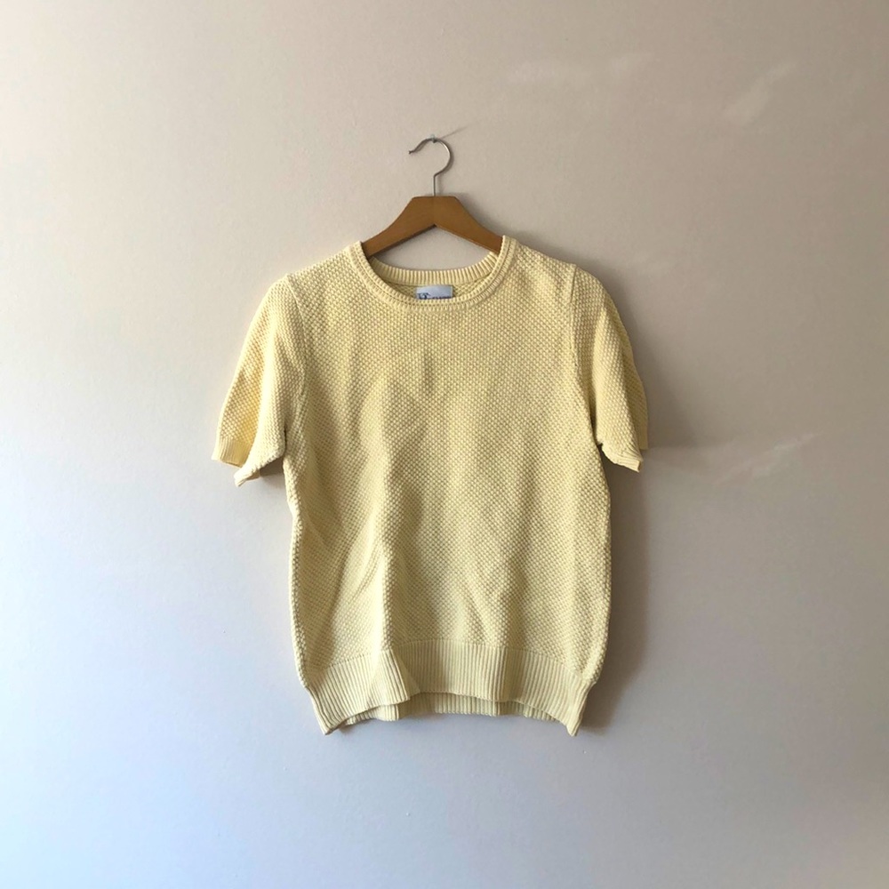 Vintage knit top
